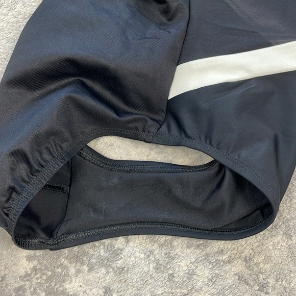 New Miraclesuit Lyra One Piece Swimsuit Spectra Black Contrast Mesh Side Sz 10 - Picture 11 of 12